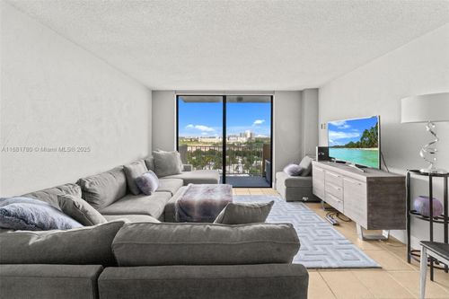 apt-1401-2350 Ne 135th St, North Miami, FL, 33181-3500 | Card Image