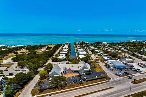 9707 Overseas Hwy, Marathon, FL, 33050-3342 | Card Image