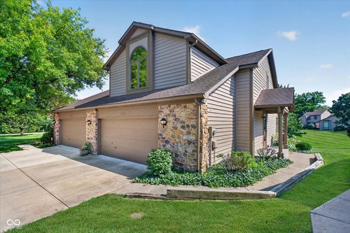 2325 Frisco Pl, Indianapolis, IN, 46240-4727 | Card Image