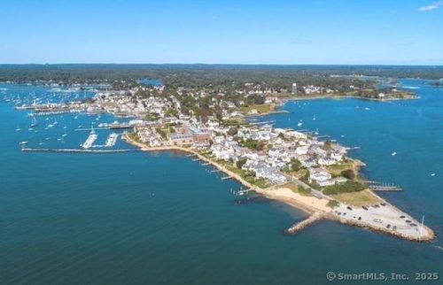 14 Trumbull St, Stonington, CT, 06378-1465 | Card Image