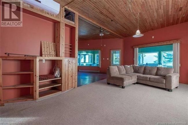 5305 Meadow Creek Cres, House other with 4 bedrooms, 3 bathrooms and 5 parking in Celista BC | Image 71