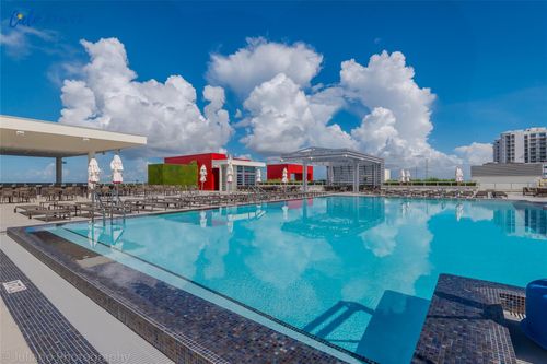 s407-777 Ocean Dr, Hollywood, FL, 33019-1206 | Card Image