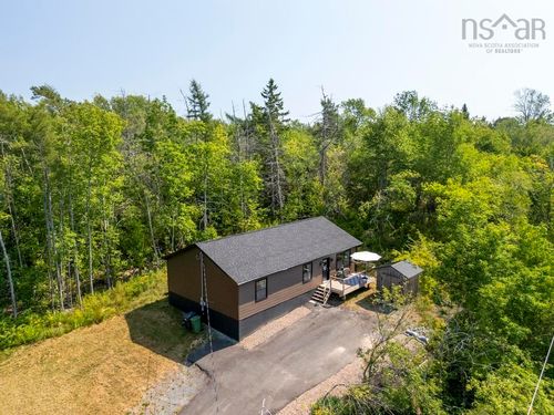 1631 Beaver Bank Rd, Beaver Bank, NS, B4G1C5 | Card Image