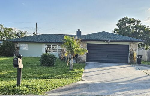 424 Se Skipper Ln, Port Saint Lucie, FL, 34983-2226 | Card Image