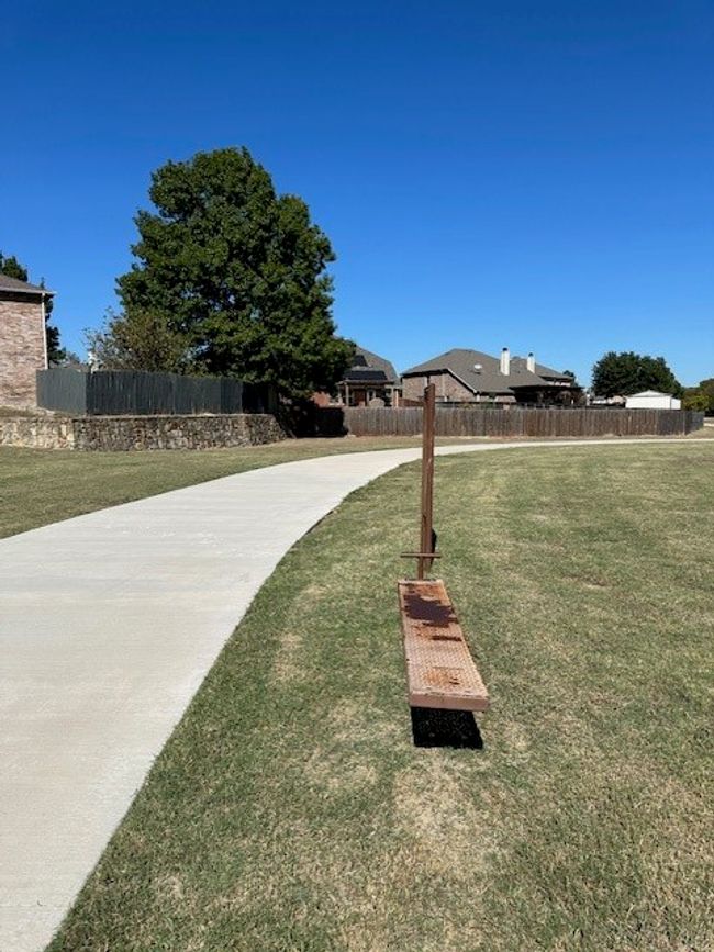 View of yard | Image 12