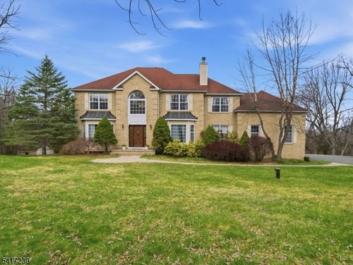 15 Dana Dr, Lafayette, NJ, 07848-4447 | Card Image