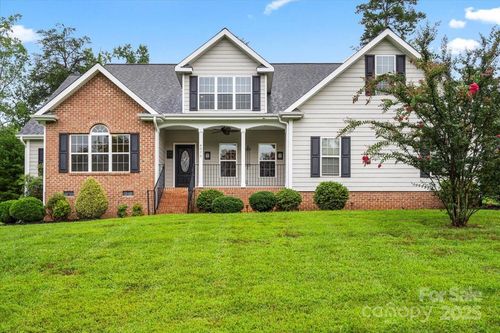 4070 Harmattan Dr, Denver, NC, 28037-5511 | Card Image
