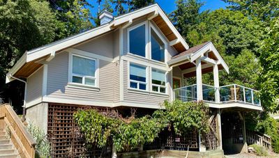 22A - 2315 Mackinnon Rd, Home with 2 bedrooms, 1 bathrooms and 1 parking in Pender Island BC | Image 1