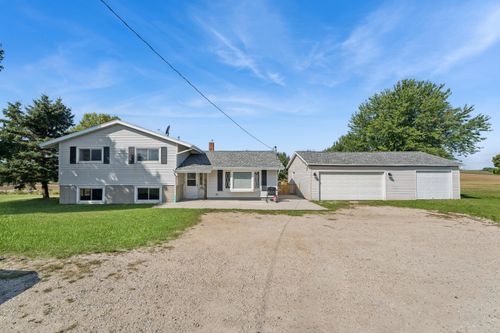11516 State Road 42, Newton, WI, 53063-9759 | Card Image