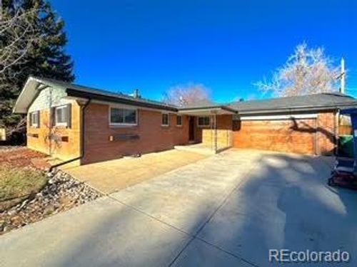 2331 S Holly Pl, Denver, CO, 80222-6218 | Card Image