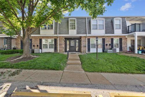 apt-h-1677 Herault Pl, Saint Louis, MO, 63125-2628 | Card Image