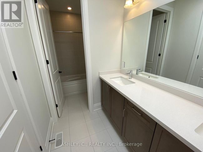 48 William Crisp Dr, House other with 4 bedrooms, 4 bathrooms and 12 parking in Alton ON | Image 21