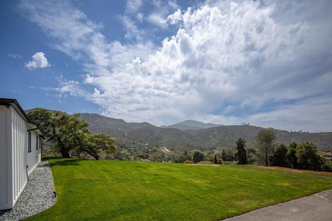 3153 Pine Ln, House other with 5 bedrooms, 3 bathrooms and 8 parking in Spring Valley CA | Image 4