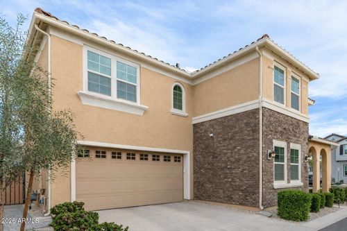 9916 E Texas Ave, Mesa, AZ, 85212-6477 | Card Image