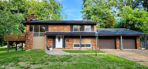 5388 Ville Maria Ln, Hazelwood, MO, 63042-1194 | Card Image