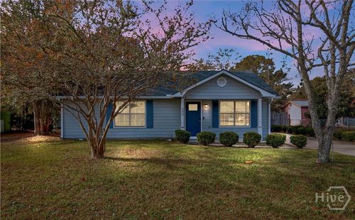 649 Honey Ridge Ln, Hinesville, GA, 31313-5247 | Card Image