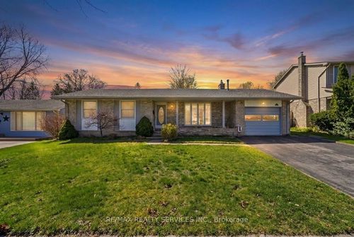 5 Chaucer Rd, London, ON, N6K1V2 | Card Image