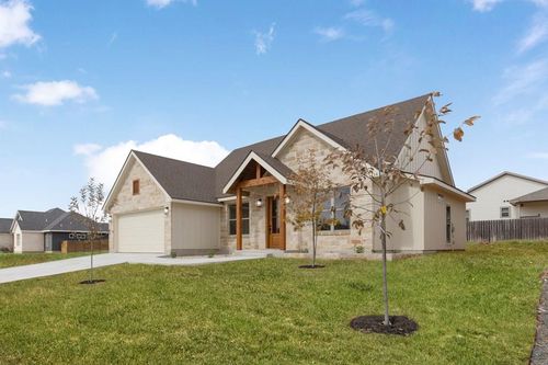 114 Madrona Ln, Fredericksburg, TX, 78624-2864 | Card Image