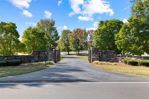 5225 Chalybeate Springs Rd, Woodland, GA, 31836-3830 | Card Image