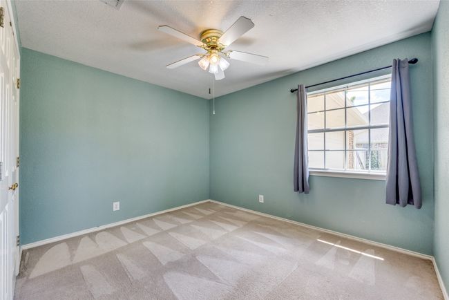 715 Mockingbird St, House other with 3 bedrooms, 2 bathrooms and null parking in Bonham TX | Image 15