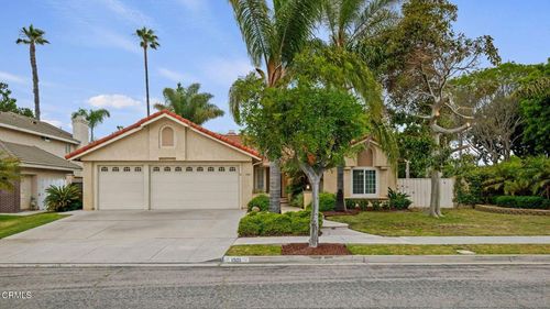 1501 Devonshire Dr, Oxnard, CA, 93030 | Card Image
