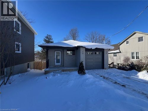 70 Leamon Street, Waterford, ON, N0E1Y0 | Card Image