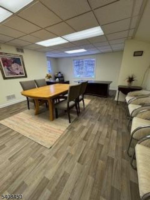 948 Mcbride Ave, Woodland Park, NJ, 07424-2619 | Card Image