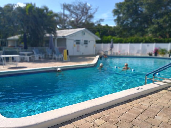 APT-6-105 - 5505 N Ocean Blvd, Condo with 2 bedrooms, 2 bathrooms and null parking in Ocean Ridge FL | Image 36