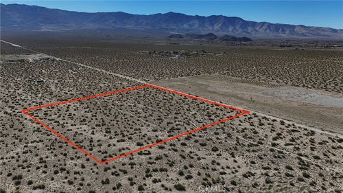 789 Meridian Rd, Lucerne Valley, CA, 92356 | Card Image