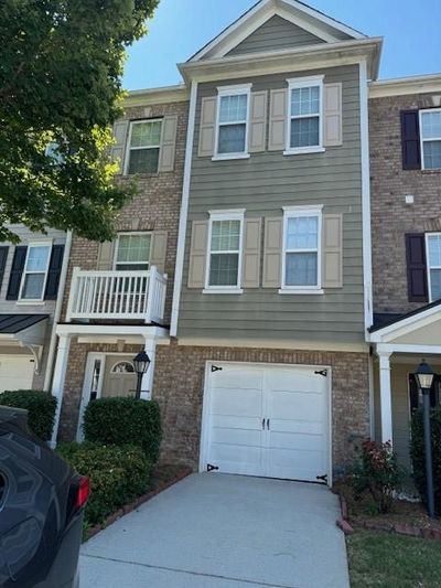 1294 Park Pass Way, Townhouse with 3 bedrooms, 3 bathrooms and null parking in Suwanee GA | Image 1