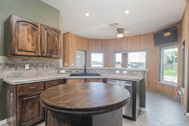 42 Clubhouse Rd, House other with 3 bedrooms, 3 bathrooms and null parking in VENUS FL | Image 26