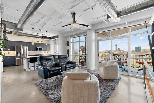 apt-505-1001 Belleview St, Dallas, TX, 75215-1829 | Card Image