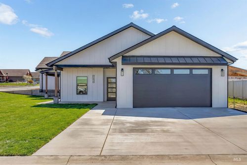 2144 Casa Ct, Lewiston, ID, 83501-6271 | Card Image