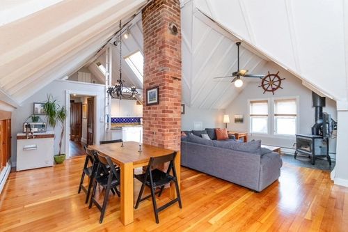 3-23 Ashmont St, Boston, MA, 02124-3975 | Card Image