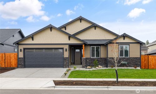 865 Nw Shire St, Oak Harbor, WA, 98277-2113 | Card Image