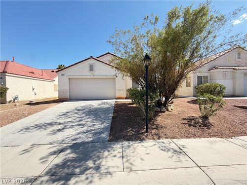 513 Lava Beds Way, North Las Vegas, NV, 89084-1213 | Card Image