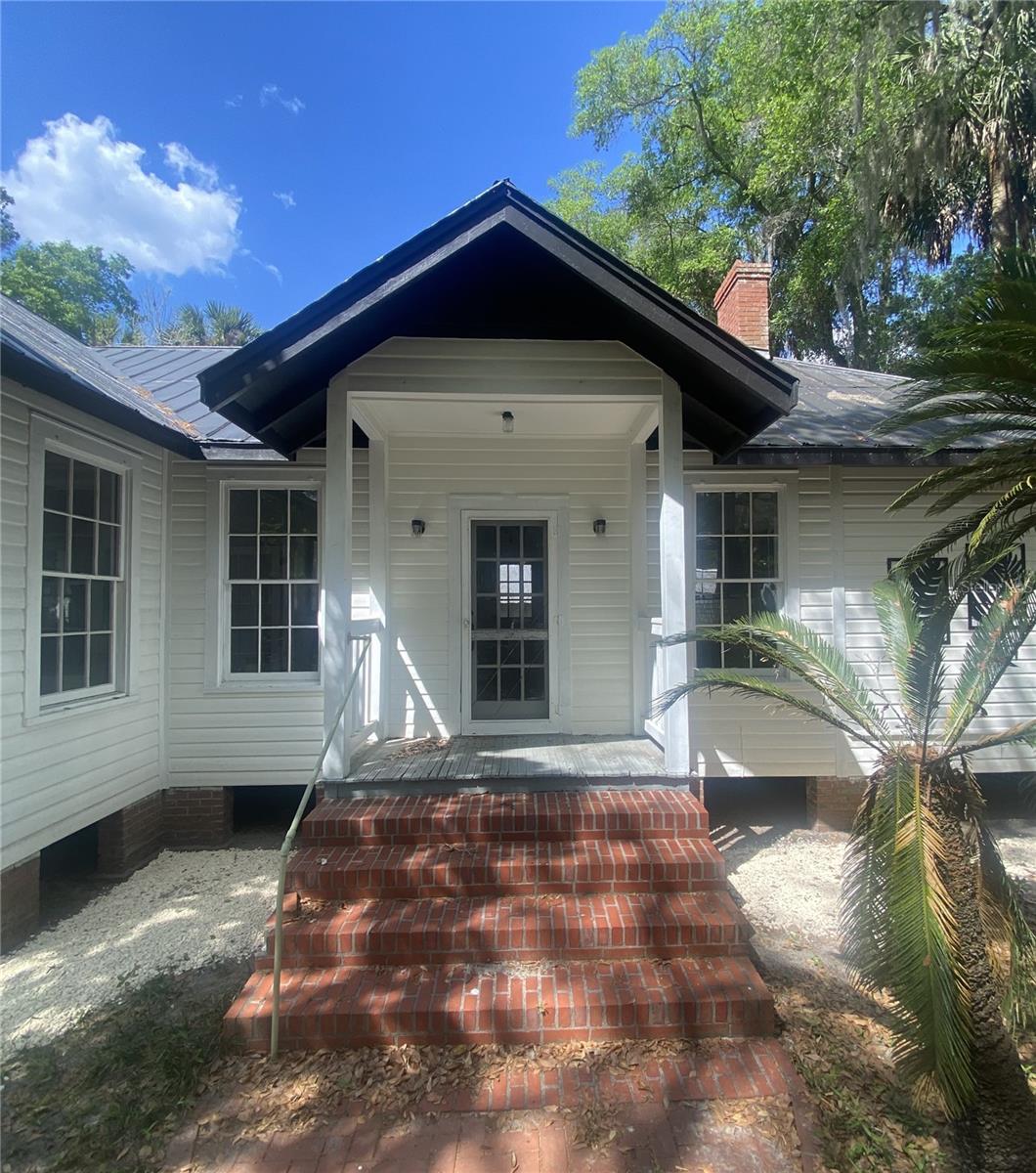 Residential in MELROSE 4