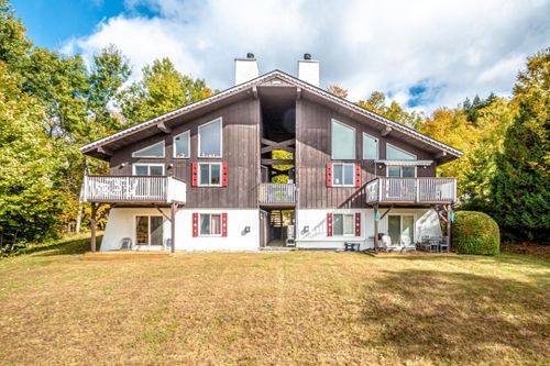 a2-8 Summit Vista Road, Bartlett, NH, 03812 | Card Image