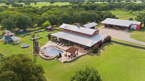 4237 County Road 312b, Cleburne, TX, 76031-9034 | Card Image