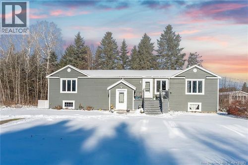 39 Rue Carroll, Bouctouche, NB, E4S2Y1 | Card Image