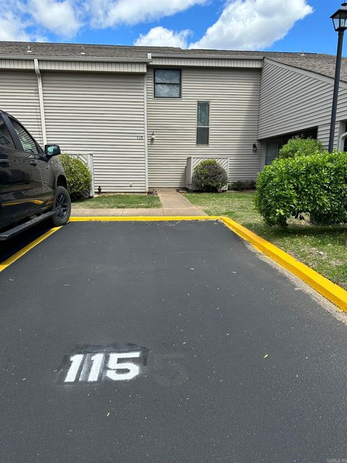 apt-115-135 Hillview Dr, Fairfield Bay, AR, 72088-4026 | Card Image
