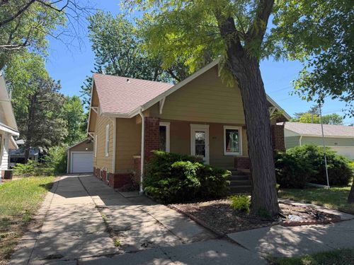 1408 N Saint Joseph Ave, Hastings, NE, 68901-3131 | Card Image
