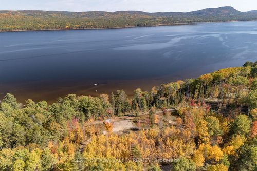 274 Mcanulty Rd, Deep River, ON, K0J1P0 | Card Image