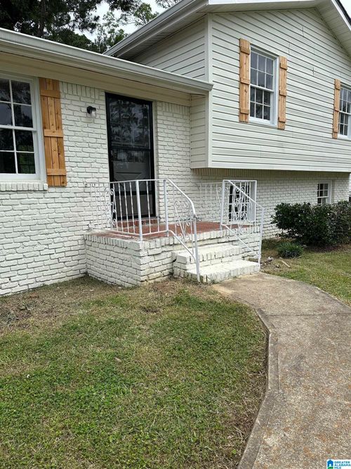 1073 Sherbrooke Cir, HOMEWOOD, AL, 35209-6925 | Card Image