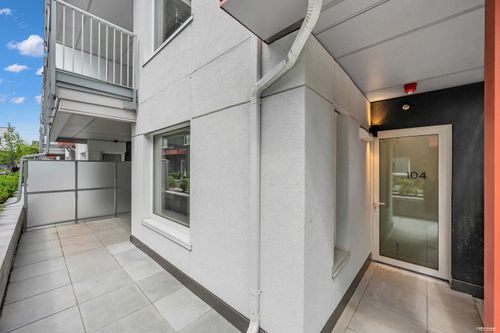 104-2250 E 1st Avenue, Vancouver, BC, V5N1B6 | Card Image