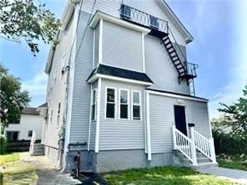 6 Stockwell St, Providence, RI, 02909-5025 | Card Image