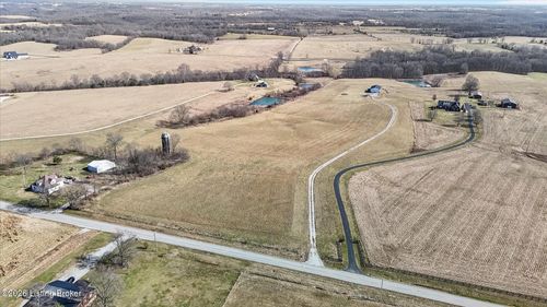 2065 Drennon Rd, New Castle, KY, 40050-7720 | Card Image