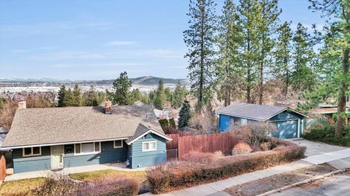 3623 E 17th Ave, Spokane, WA, 99223-3624 | Card Image
