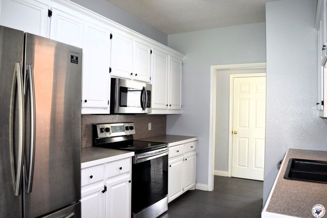 4802 David Dr, House other with 3 bedrooms, 2 bathrooms and null parking in Texarkana TX | Image 4