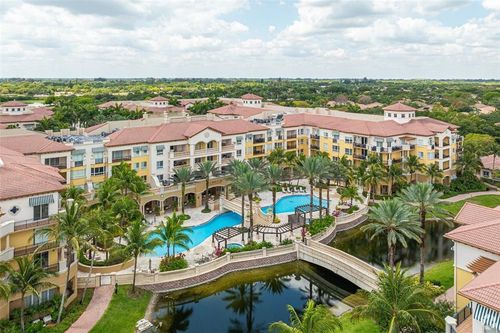 325-16102 Emerald Estates Dr, Weston, FL, 33331-6118 | Card Image